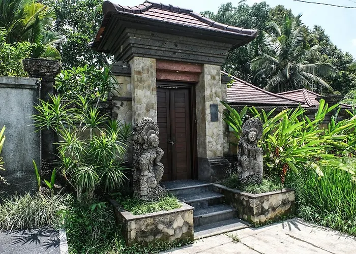 Senja Secluded Jungle Private Pool Villa *